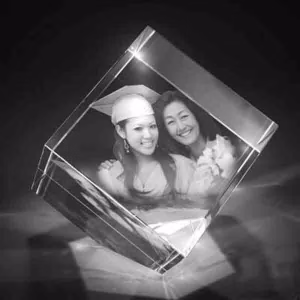 Unique 3D Crystal Diamond Gifts for Loved Ones
