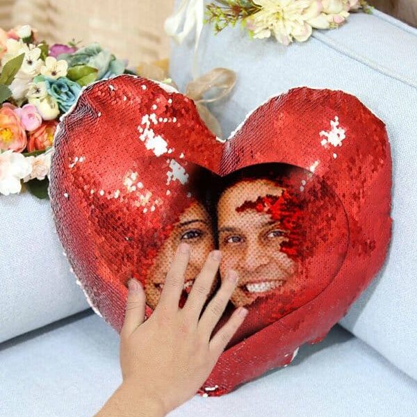 magic-pillow-red-color-heart-shape